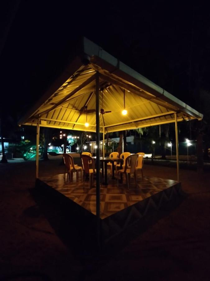 Hangout Kalyanpur Exterior photo