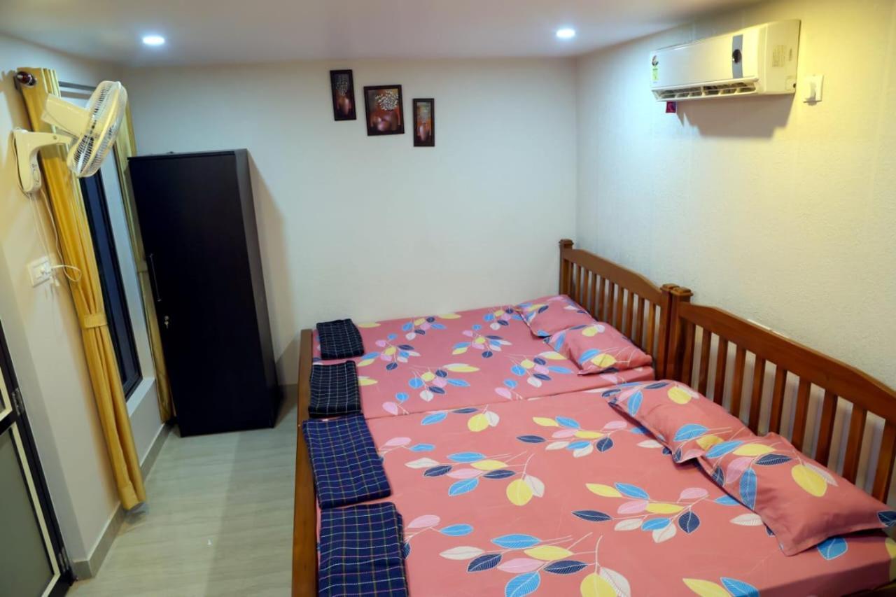 Hangout Kalyanpur Exterior photo