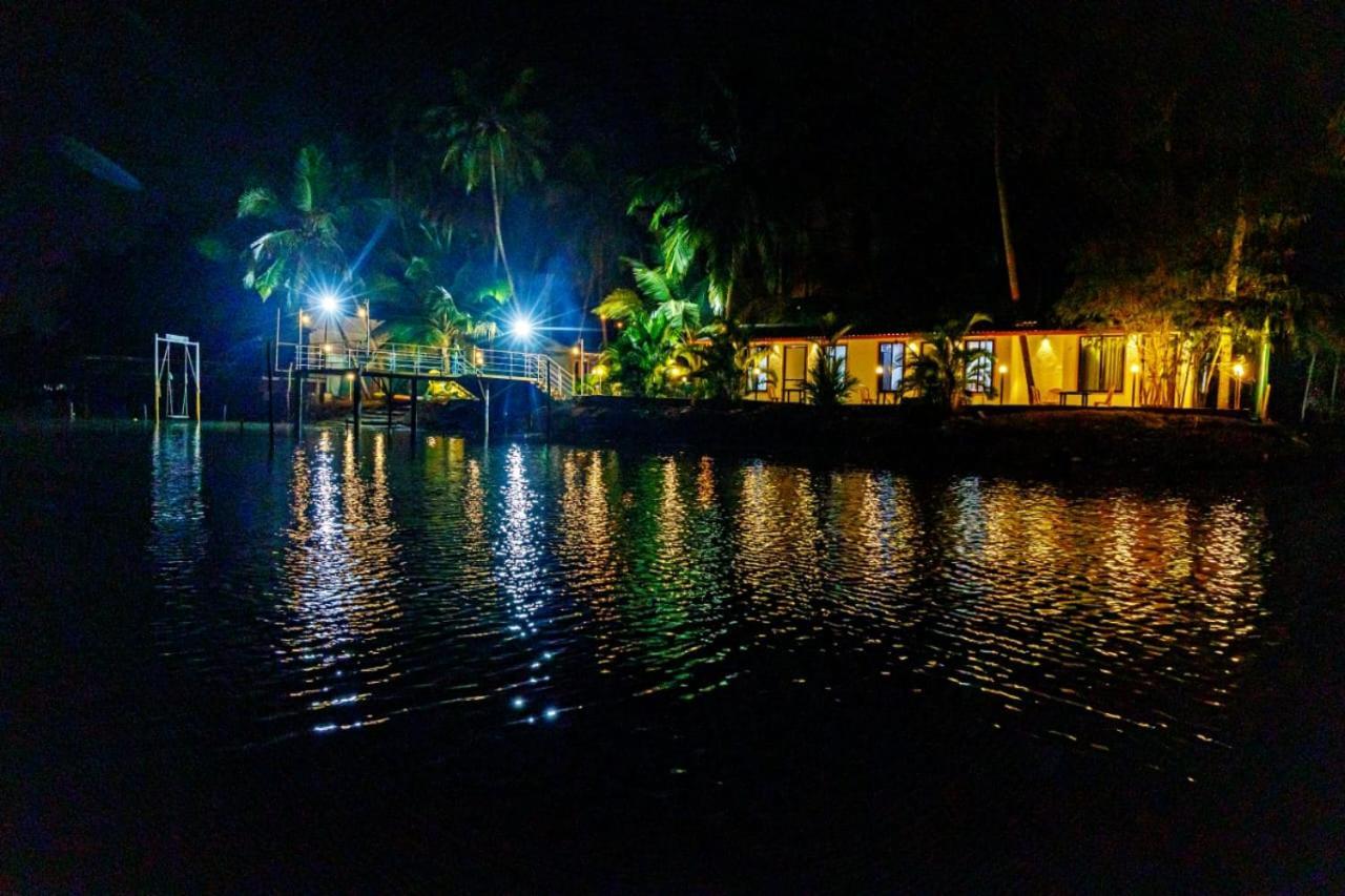 Hangout Kalyanpur Exterior photo